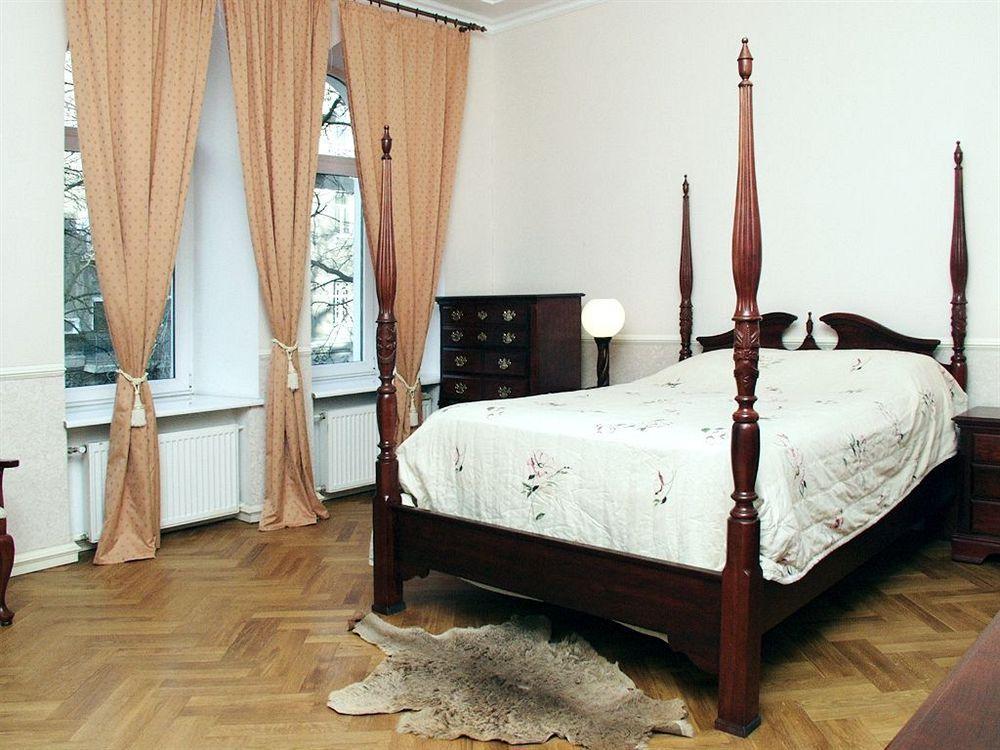 Hotel Pecherskie Lipki Kiew Exterior foto